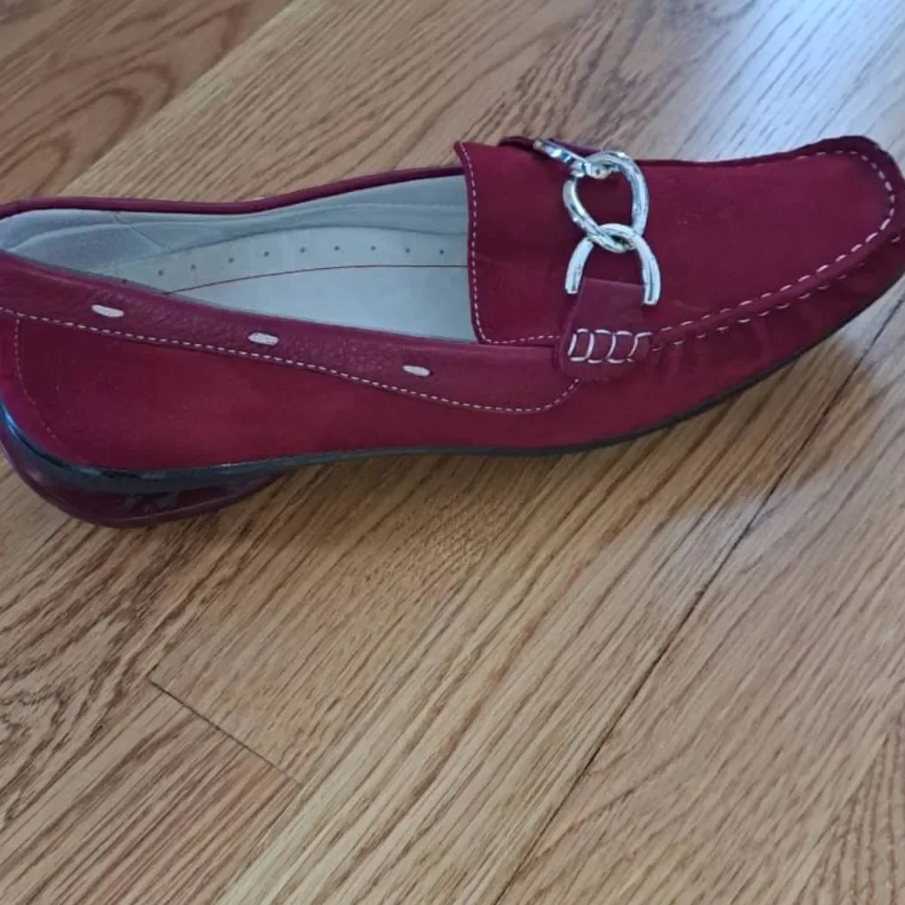 ASGI Inspire Suede Leather Driving Loafer Red Silver Buckle 8.5M Dark Academia